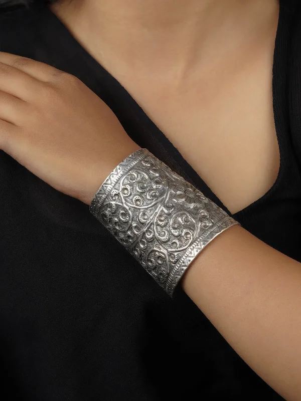 women’s cuff bracelets-Grey Color Silver Plated Tribal Bangle - EK-BRAC32