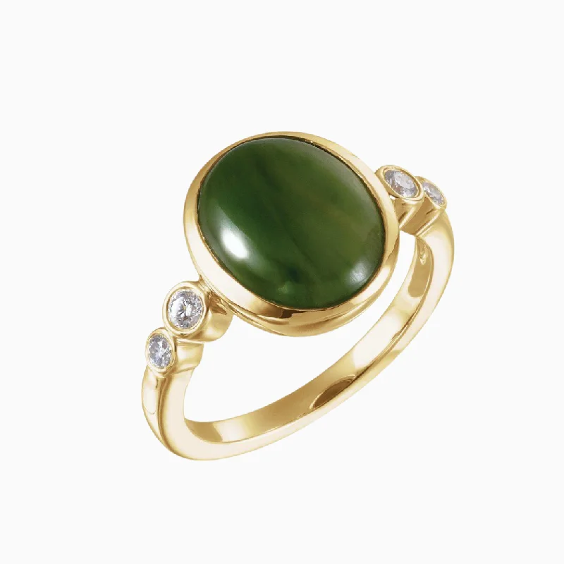 women’s bespoke engagement rings-Nephrite Diamond Ring