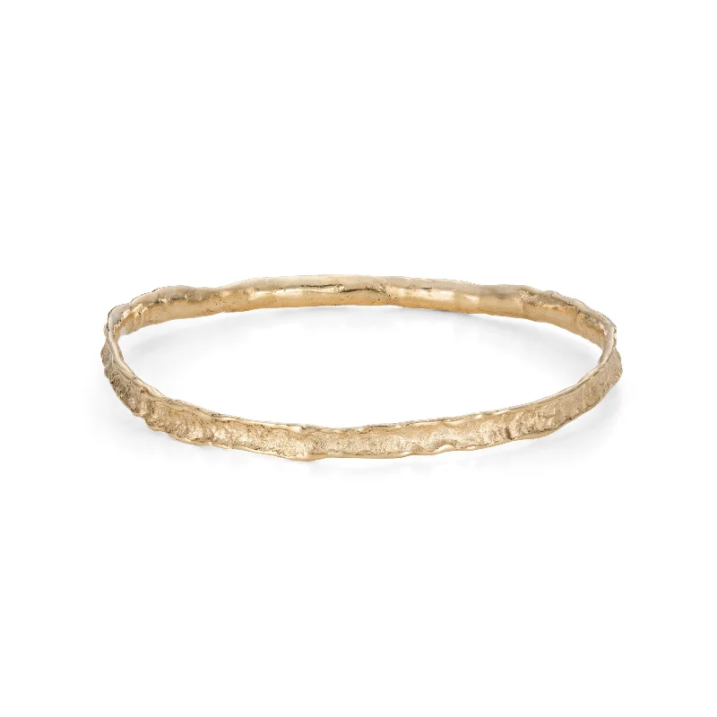 women’s gold bangles-Wave Fine Bangle 9ct Gold