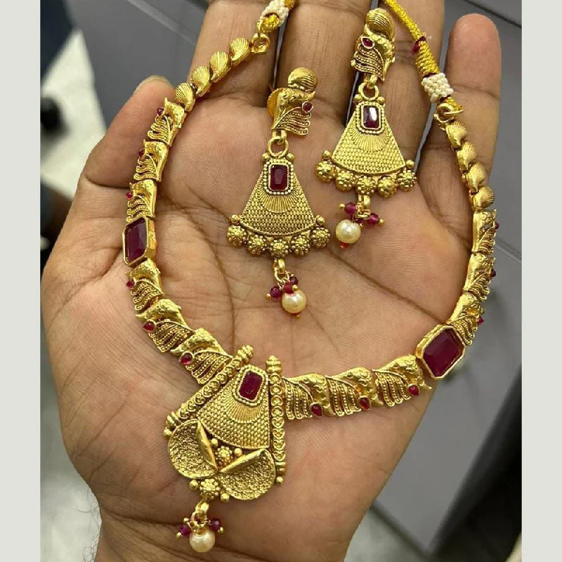 women’s gemstone drop necklaces-Neetu Art Gold Plated Pota Stone Necklace Set