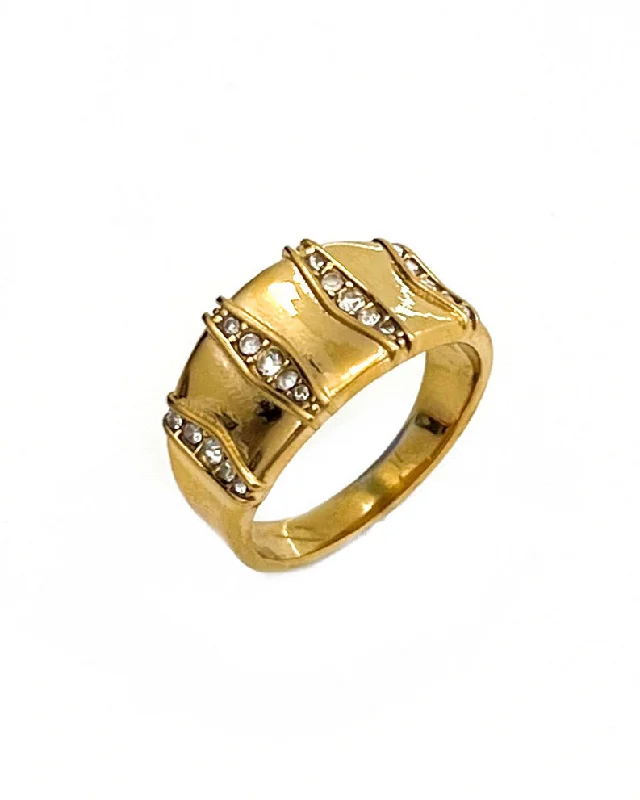 women’s classic rings-Ruth Crystal Gold Ring