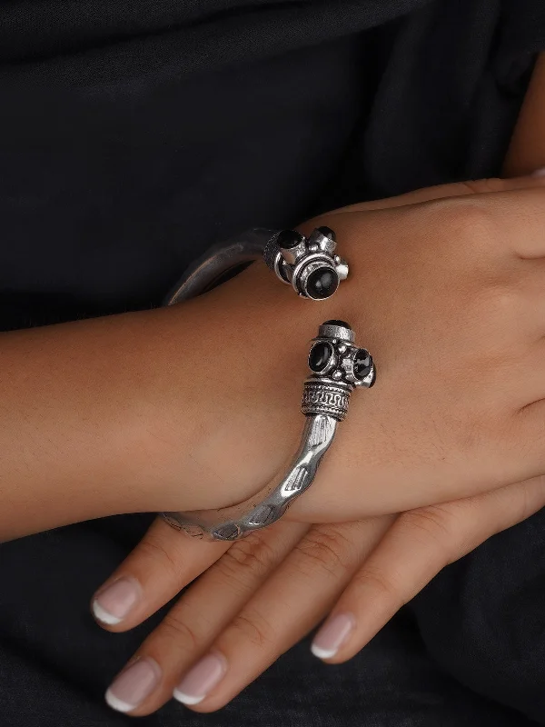 women’s luxurious bracelets-Silver Plated Tribal Bangle - EK-BRAC45