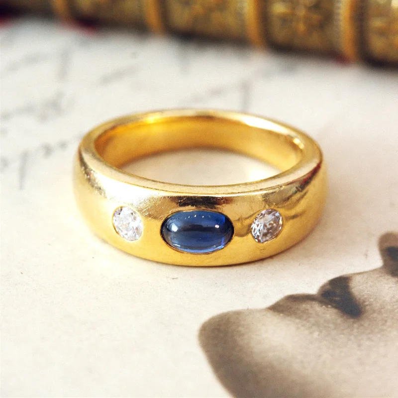 women’s heirloom engagement rings-Gorgeous Quality Cabochon Sapphire & Diamond Ring