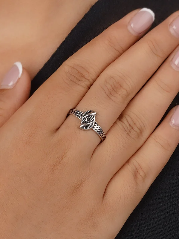 women’s band rings-Grey Color Silver Plated Tribal Ring - EK-SFRNG146