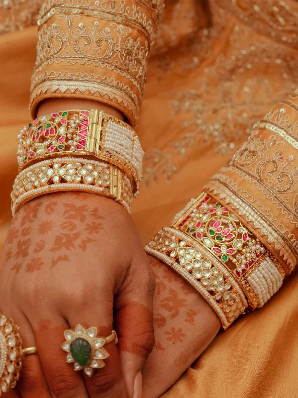 women’s heart-shaped bracelets-White Color Gold Plated Jadau Kundan Bangles - MB152Y