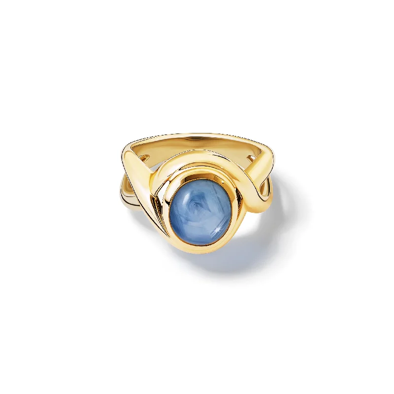 women’s birthstone rings for her-Severine Small Ring Yellow Gold - Cabochon Star Sapphire