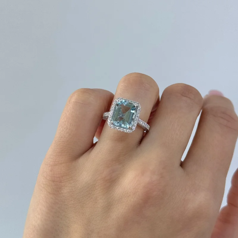 women’s diamond halo engagement rings-Step-Cut Aquamarine and 3D Diamond Ring