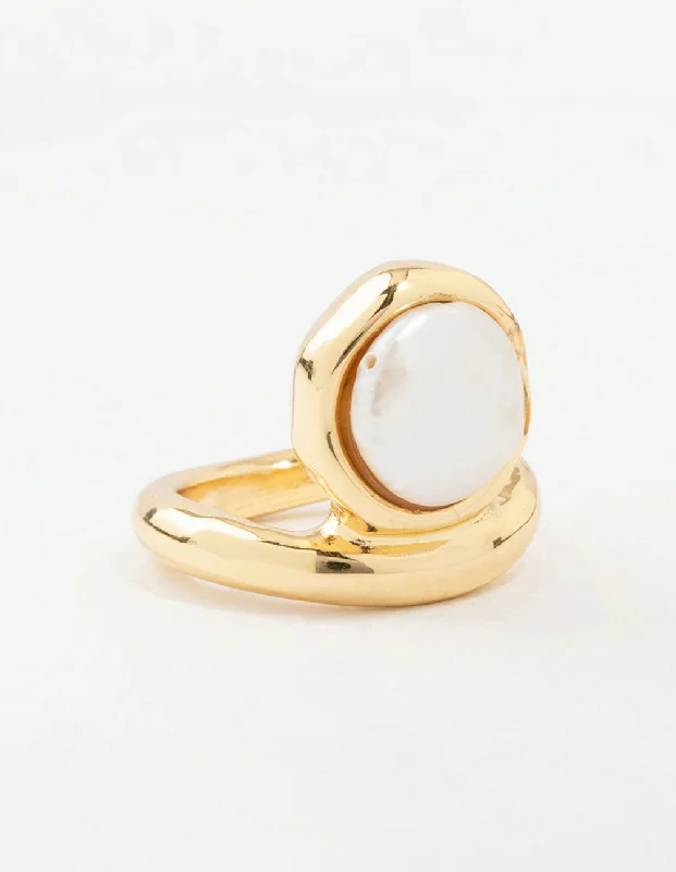 women’s heart-shaped diamond rings-Gold Organic Pearl Band Ring