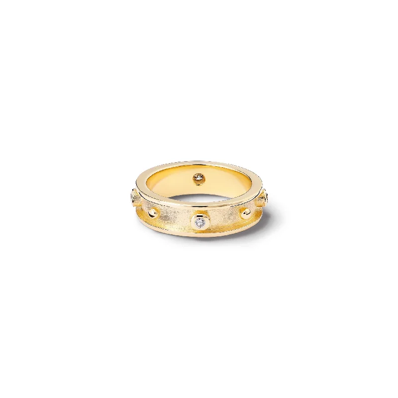 women’s fashion rings-Decimus Ring 18ct Yellow Gold - Diamond