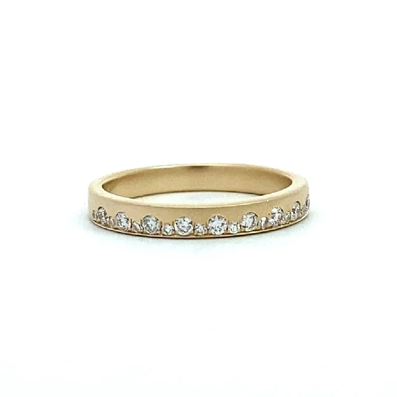 women’s minimalist engagement rings-14K Yellow Gold Classic Satin Finish Alternating Diamond Ring