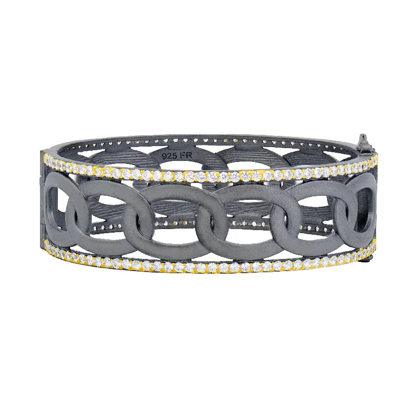 women’s fancy bracelets-Signature Grit Chain Link Statement Bangle